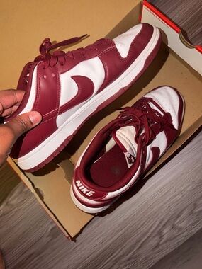 Nike Low-Top Sneakers in White and Maroon